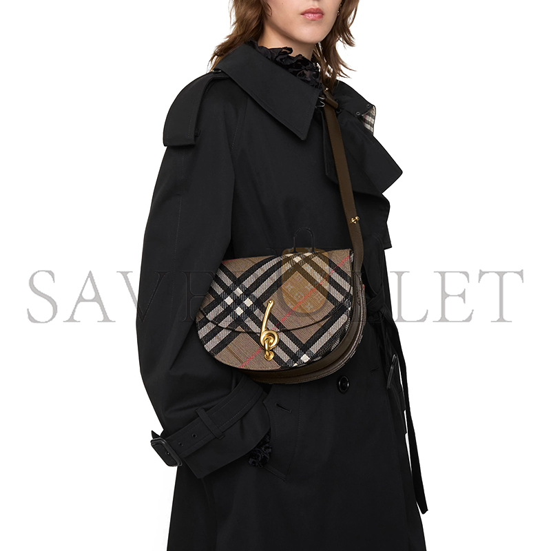 Bv*b*rry runway small bridle bag 81165121 (24*20.5*8cm)
